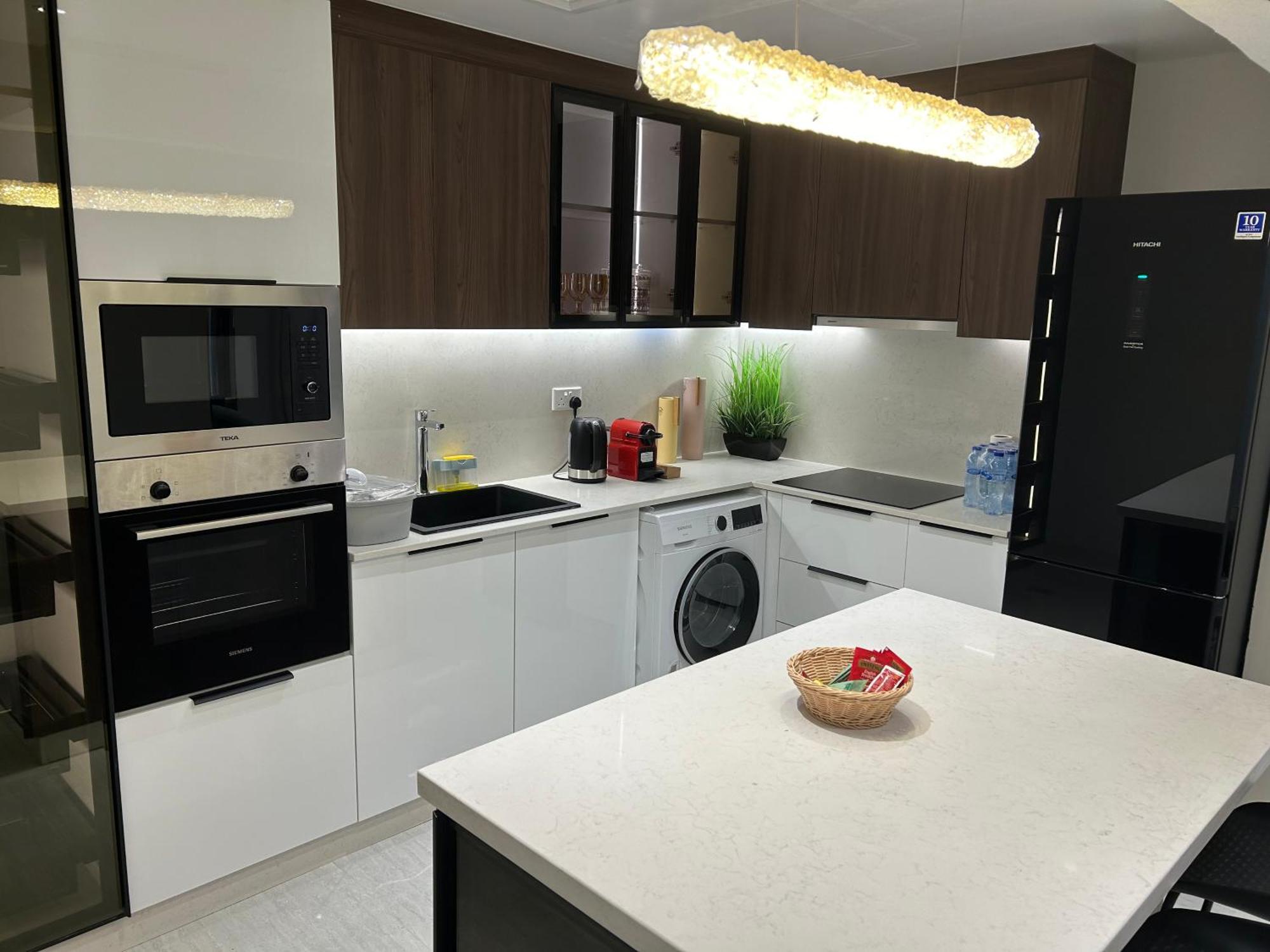 Апартаменты Usmans 4Bdrm Jbr Sadaf Next To Ritz Carlton Walk Дубай Экстерьер фото